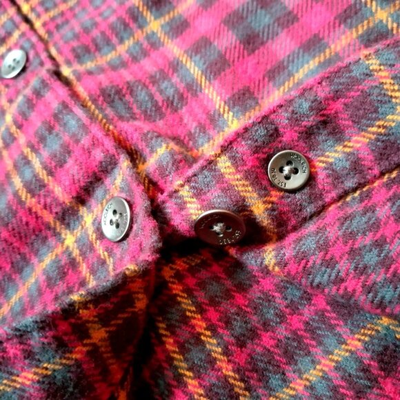 Woolrich Pemberton Flannel Shirt Women Large Oink Blue Gold Plaid Cabincore Work - Picture 9 of 12